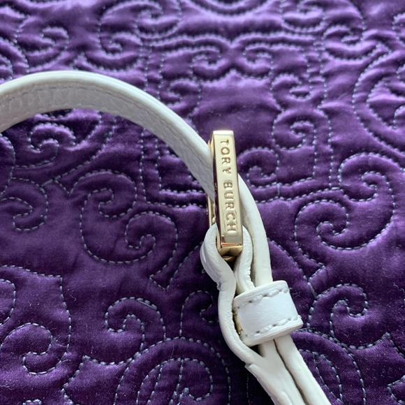 Authentic Tory Burch white whipstitch crossbody bag - Picture 7 of 11